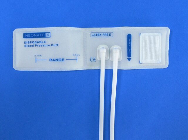 Манжета одноразовая  #4 неонатальная (6.9-11.7 см), с двумя трубками, без латекса